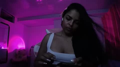 Snapshot of samirabunny_222 chatting on 04/10/26, 01:44 Danna dulce online show from 04/10/26, 01:44