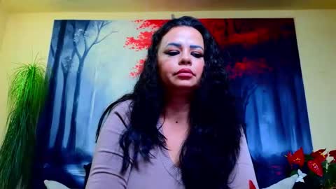 Snapshot of samiraevans chatting on 11/28/25, 01:08 online show from 11/28/25, 01:08