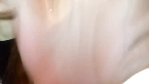 Mira online show from 10/19/25, 03:45