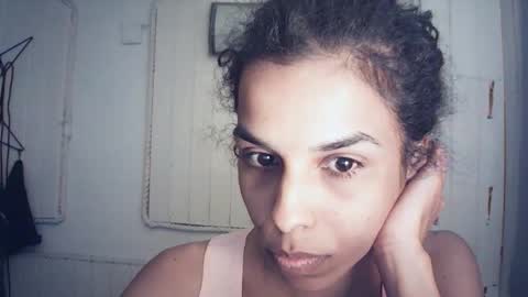 Snapshot of samisami132850 chatting on 10/19/25, 10:54 KatyDoll online show from 10/19/25, 10:54