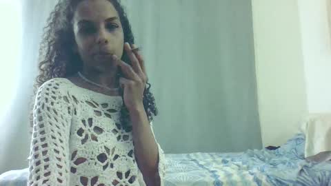 Snapshot of samisami132850 chatting on 10/24/25, 02:41 KatyDoll online show from 10/24/25, 02:41