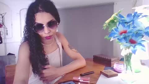 Snapshot of samisami132850 chatting on 11/02/25, 04:26 KatyDoll online show from 11/02/25, 04:26