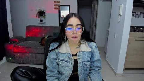 SARA online show from 10/01/25, 01:22