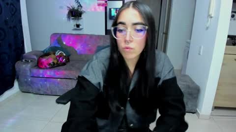 SARA online show from 05/18/26, 06:41