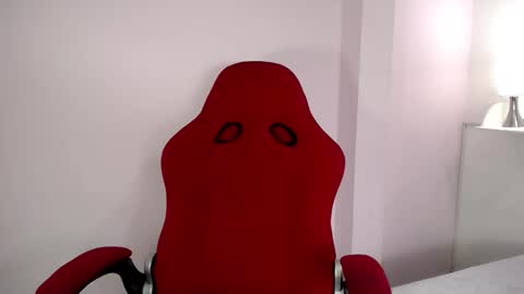 Samantha online show from 01/05/25, 09:37