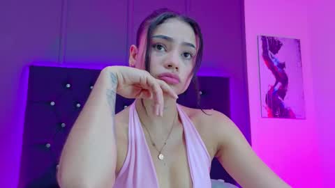 Snapshot of sammy__rose chatting on 11/17/25, 08:14 Sammy Rose online show from 11/17/25, 08:14