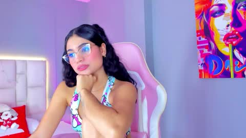 Snapshot of sammy__rose chatting on 12/01/25, 08:36 Sammy Rose online show from 12/01/25, 08:36