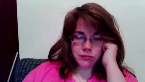 Snapshot of sammy_lyn chatting on 09/17/25, 06:09 Sam online show from 09/17/25, 06:09