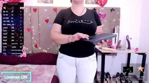 Snapshot of sammy_mature_ chatting on 02/17/26, 01:24 Sammy online show from 02/17/26, 01:24