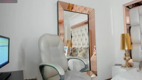 Snapshot of sammy_rios chatting on 10/03/25, 05:54 Sammy online show from 10/03/25, 05:54