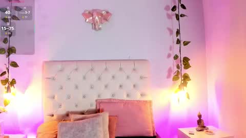 Snapshot of sammy_scott1 chatting on 11/02/25, 04:37 Samantha online show from 11/02/25, 04:37