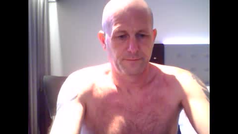 sammyb1821 online show from 02/13/25, 03:56