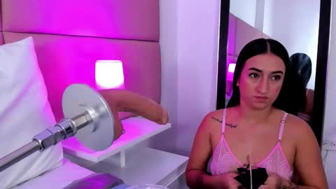 Sammy Morales online show from 11/07/25, 01:44