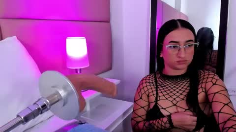 Sammy Morales online show from 11/22/25, 01:32