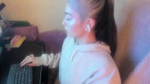   online show from 05/29/26, 08:56