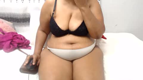 sammyxxx393 online show from 06/15/26, 06:04