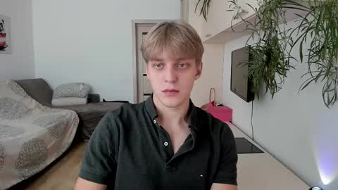 Snapshot of samuel_clark chatting on 09/30/25, 07:57 Sam online show from 09/30/25, 07:57