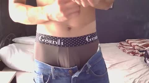 Snapshot of samuel_hills_ii chatting on 10/05/25, 07:23 samuel_hills_ii online show from 10/05/25, 07:23