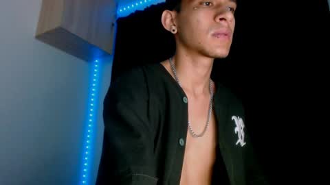   online show from 12/05/24, 06:43