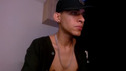   online show from 12/31/24, 02:51