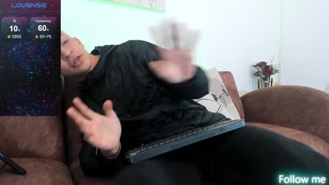 Samuel online show from 01/24/25, 04:05
