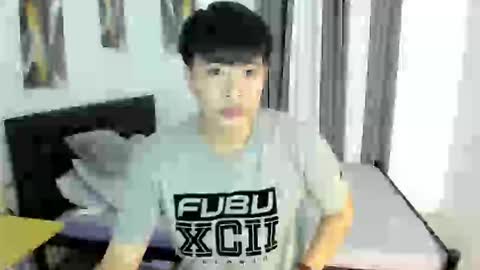 Snapshot of samuelangelo chatting on 11/24/25, 12:05 Sam online show from 11/24/25, 12:05