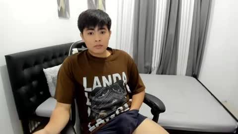 Snapshot of samuelangelo chatting on 07/08/26, 12:42 Sam online show from 07/08/26, 12:42