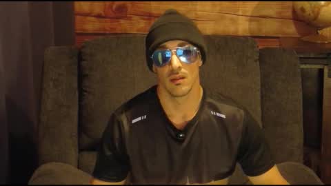 Snapshot of samueldixky chatting on 11/05/25, 01:49 samueldixky online show from 11/05/25, 01:49