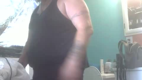Snapshot of samueleknx chatting on 05/17/26, 09:11 samueleknx online show from 05/17/26, 09:11