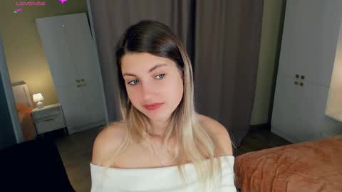 Jane online show from 09/11/25, 05:07