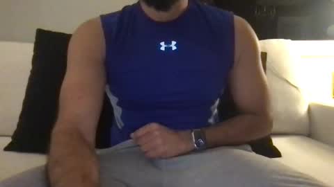 Snapshot of samwise2418 chatting on 09/18/25, 06:04 Sam W dick strip tease online show from 09/18/25, 06:04