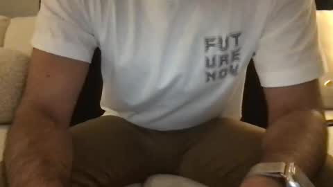 Snapshot of samwise2418 chatting on 10/19/25, 05:52 Sam W dick strip tease online show from 10/19/25, 05:52