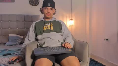 samxx_muscle online show from 12/01/25, 01:49