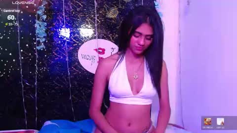 Laura mejia online show from 07/11/26, 08:11