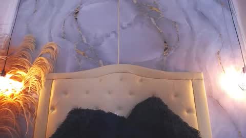 S A M A N T H A  online show from 10/14/25, 01:56