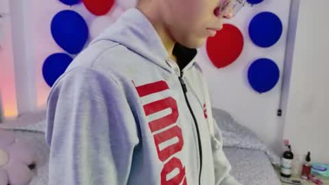 Sammy online show from 07/06/26, 03:14