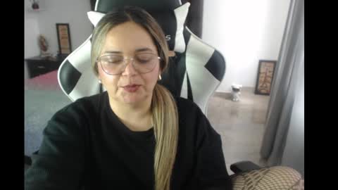 samy_vsn online show from 02/21/25, 06:04