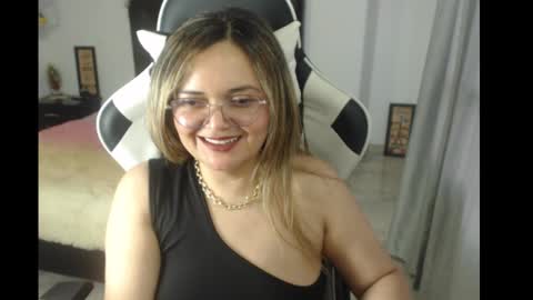 samy_vsn online show from 02/28/25, 11:01