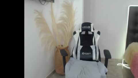 samy_vsn online show from 10/19/25, 06:41