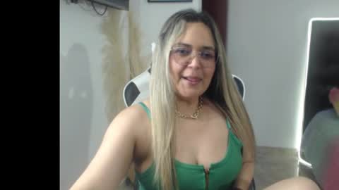 samy_vsn online show from 11/12/25, 09:25