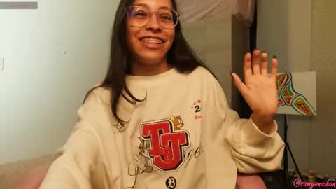 Snapshot of samyonichan chatting on 12/09/24, 03:18 Special show on 17 december and 23 UwU online show from 12/09/24, 03:18