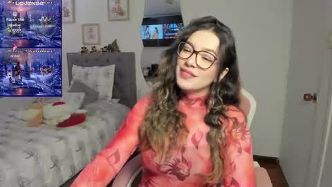 Snapshot of samysweet_8 chatting on 12/18/25, 01:39 Samanta online show from 12/18/25, 01:39