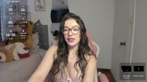 Snapshot of samysweet_8 chatting on 03/18/26, 12:08 Samanta online show from 03/18/26, 12:08