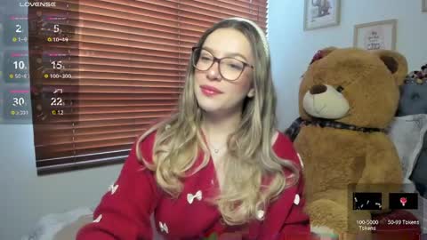 Snapshot of samysweet_8 chatting on 04/06/26, 01:01 Samanta online show from 04/06/26, 01:01