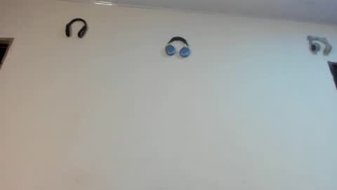 Snapshot of samyyriverss chatting on 12/20/24, 05:57 Samy and Valery online show from 12/20/24, 05:57