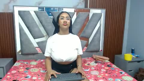 Sanabeltits202cl online show from 09/17/25, 03:19