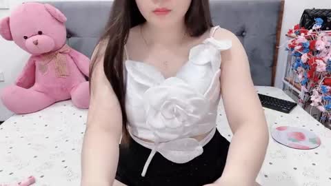 sanami_sian_ online show from 06/08/26, 01:20