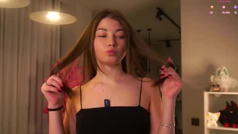 Emma  online show from 11/14/25, 01:26