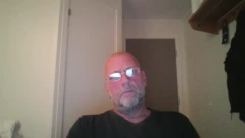 sandnesrune523 online show from 10/20/25, 05:46