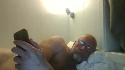sandnesrune523 online show from 05/20/26, 06:03